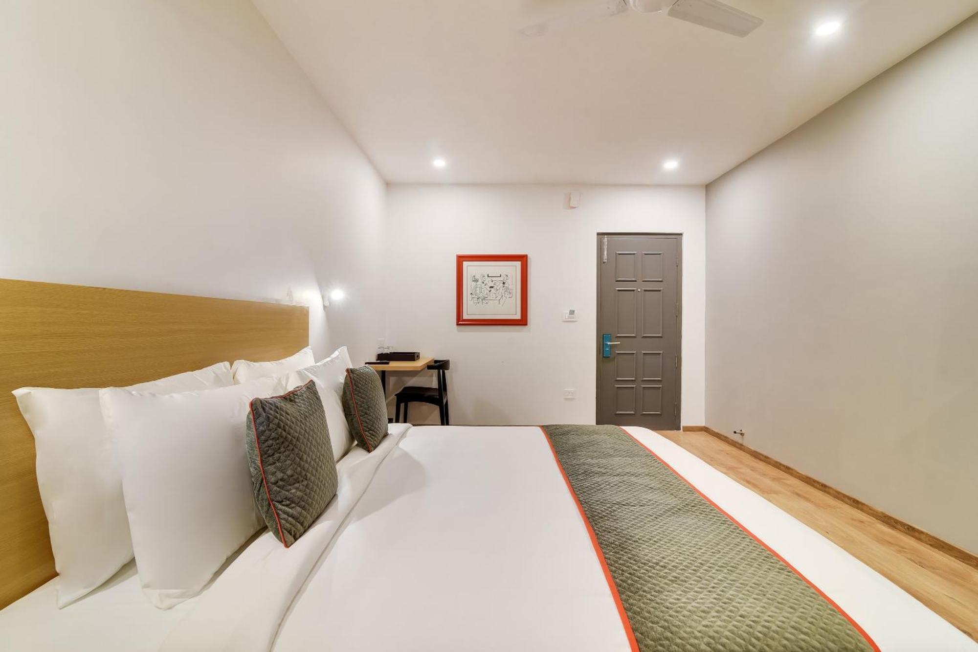 Townhouse Kovilambakkam Chennai Esterno foto