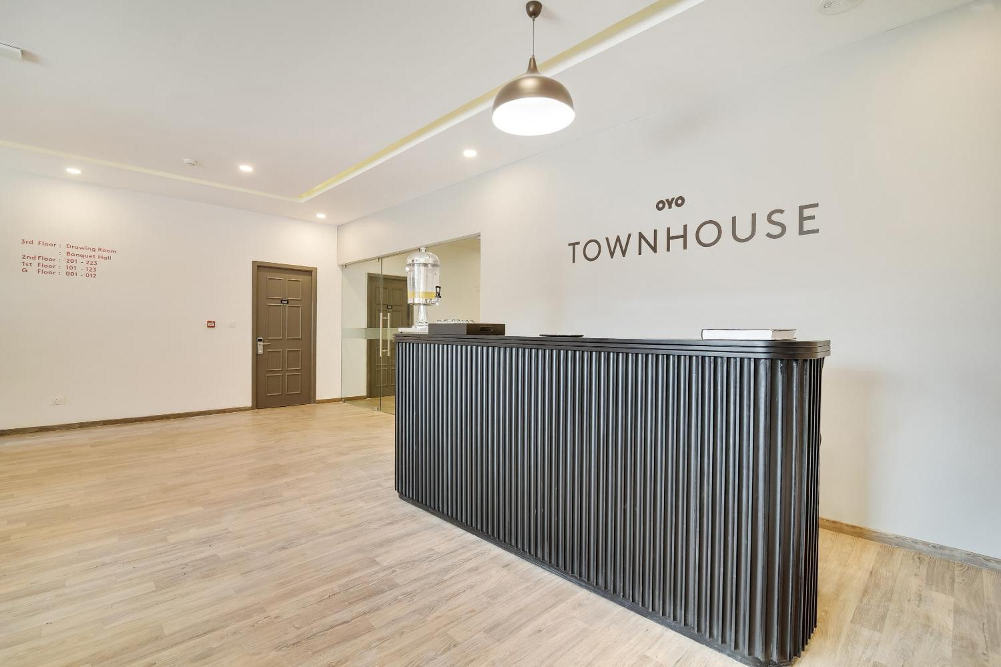 Townhouse Kovilambakkam Chennai Esterno foto