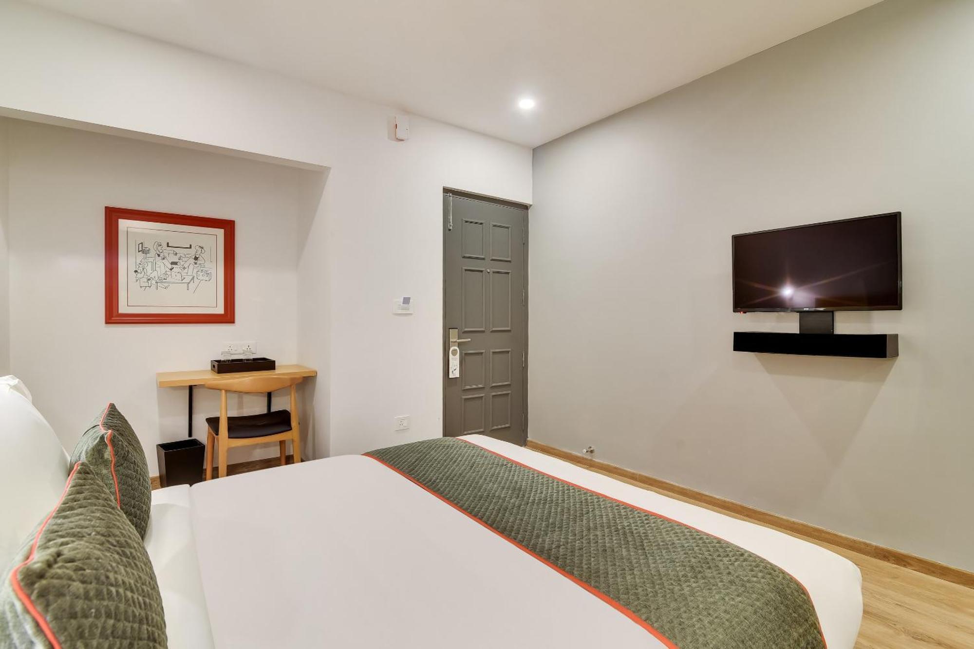 Townhouse Kovilambakkam Chennai Esterno foto