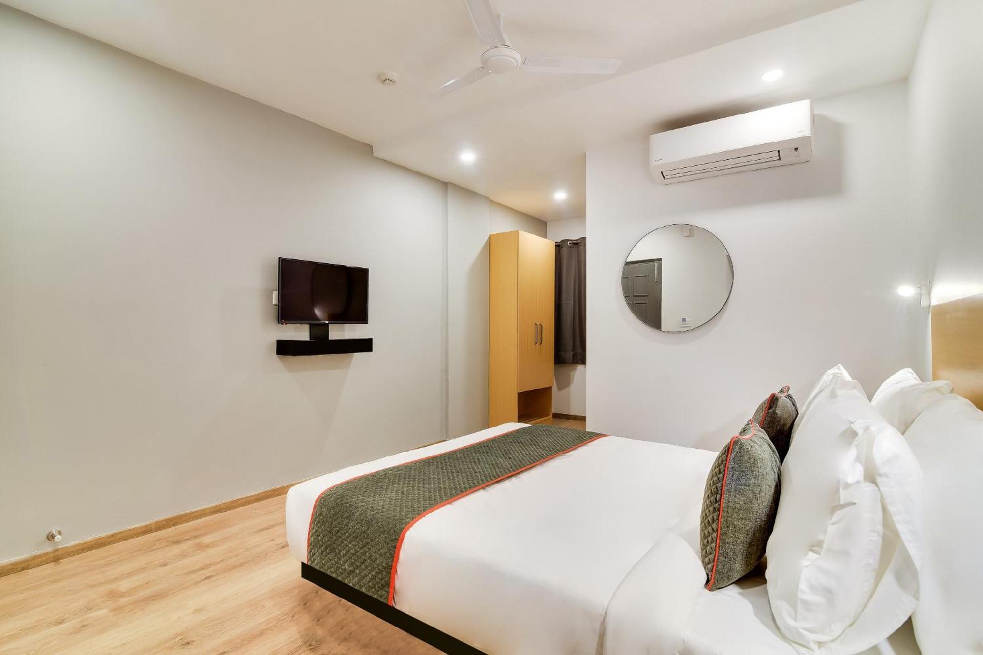 Townhouse Kovilambakkam Chennai Esterno foto